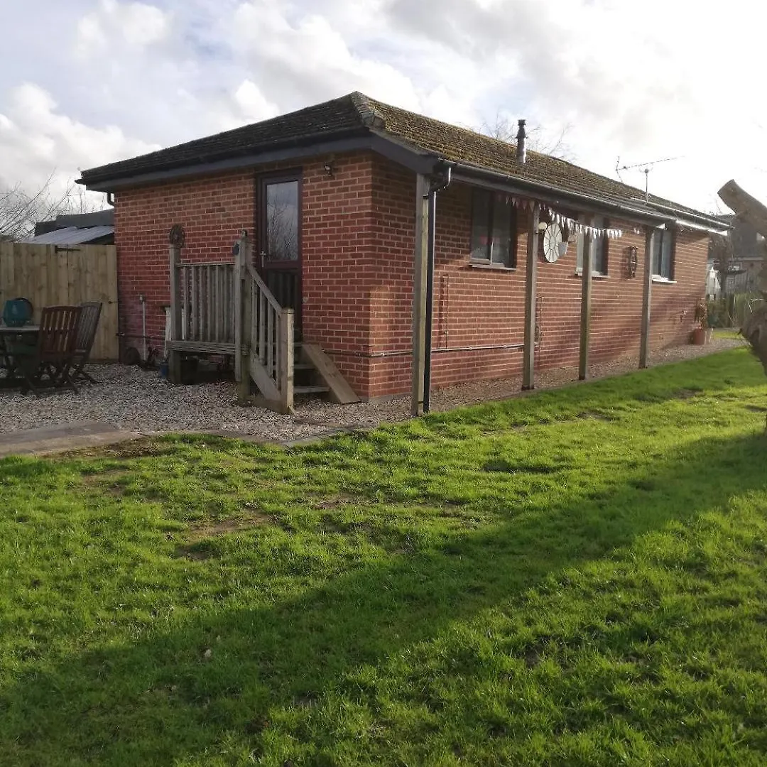 The Lodge, Countryside Living Churchdown